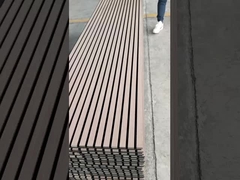 Pannello acustico della stecca di legno